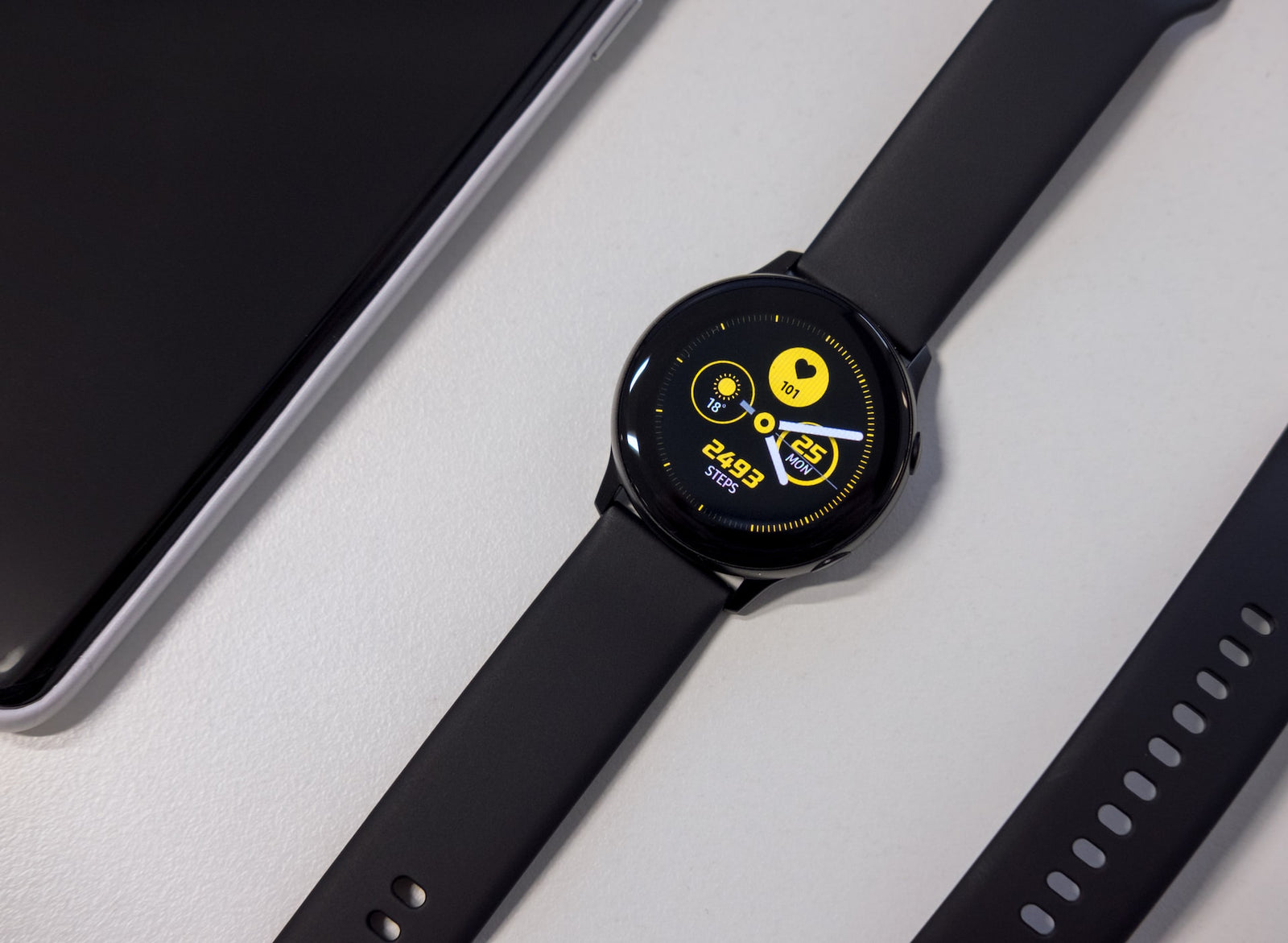 Step-by-step-guide: Sådan tænder og indstiller du dit nye Samsung Galaxy Watch 4